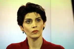 Pooneh Ghodoosi – Renowned Journalist and Multilingual BBC Presenter