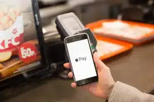 Does Wingstop Take Apple Pay – Easy Payment Guide