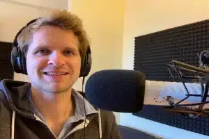 Jonas Schmedtmann and His Journey in Online Education