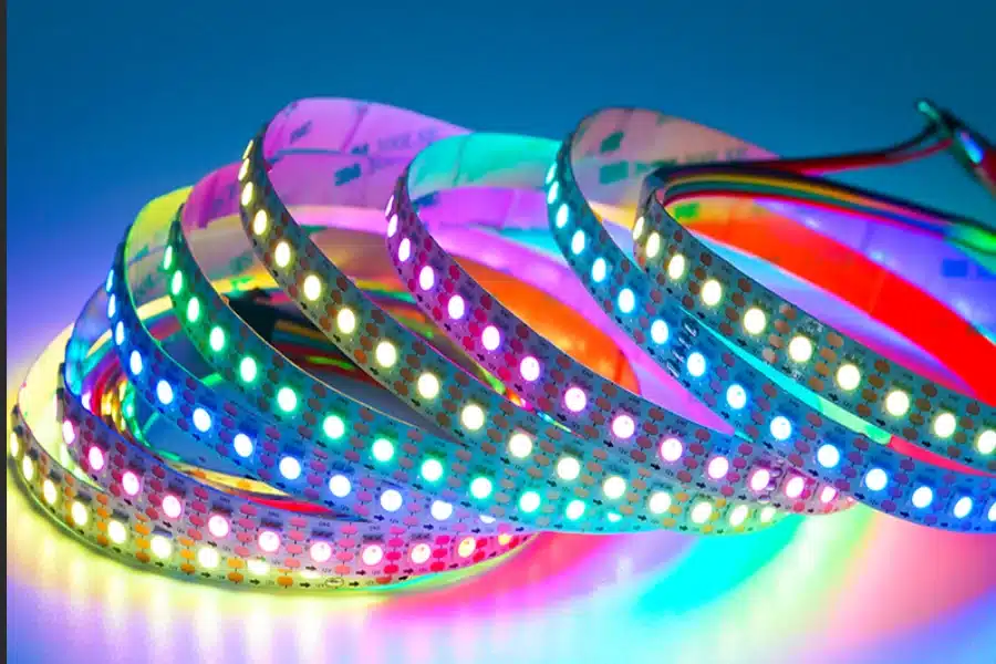 The Advantages of Working with an OEM LED Strip Lights Manufacturer