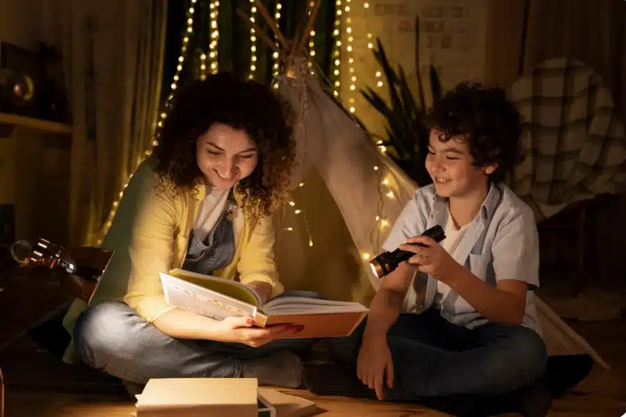 How to Encourage a Book-Reading Habit in Your Child