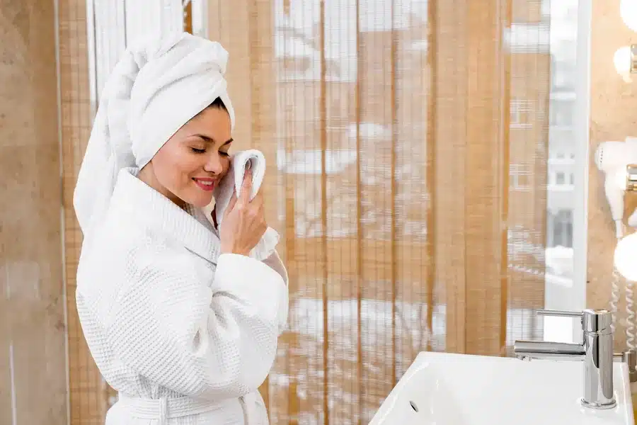 Why Investing in Quality Luxury Face Towels is Essential for Skincare