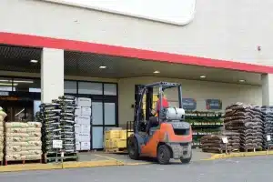 Top Equipment Every Successful Logistics Company Should Maintain