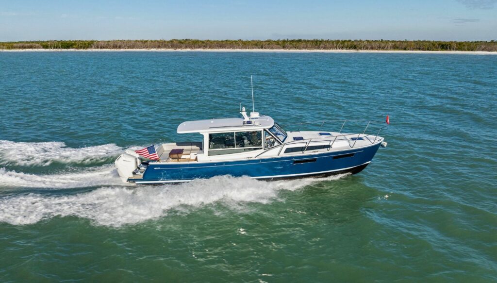 7 Engine Performance Factors to Track When Captaining Luxury Yachts