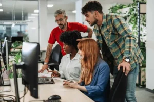 How Tech Recruitment Agencies Help Businesses Build High-Performing IT Teams